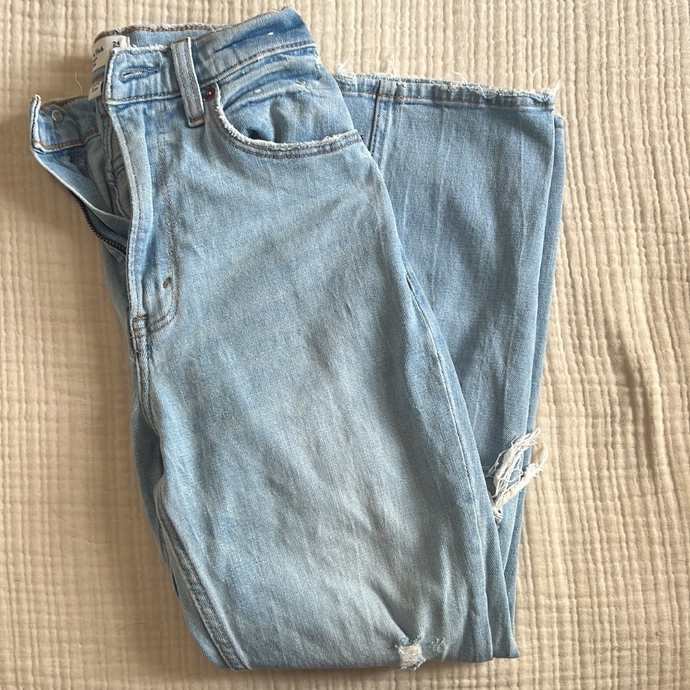 Abercrombie Curve Love Ankle Straight Ultra High Rise